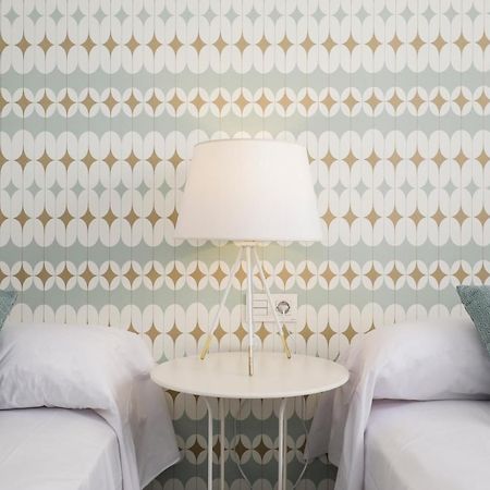 Hi Room - Smart Apartments - He 2 Granada Luaran gambar