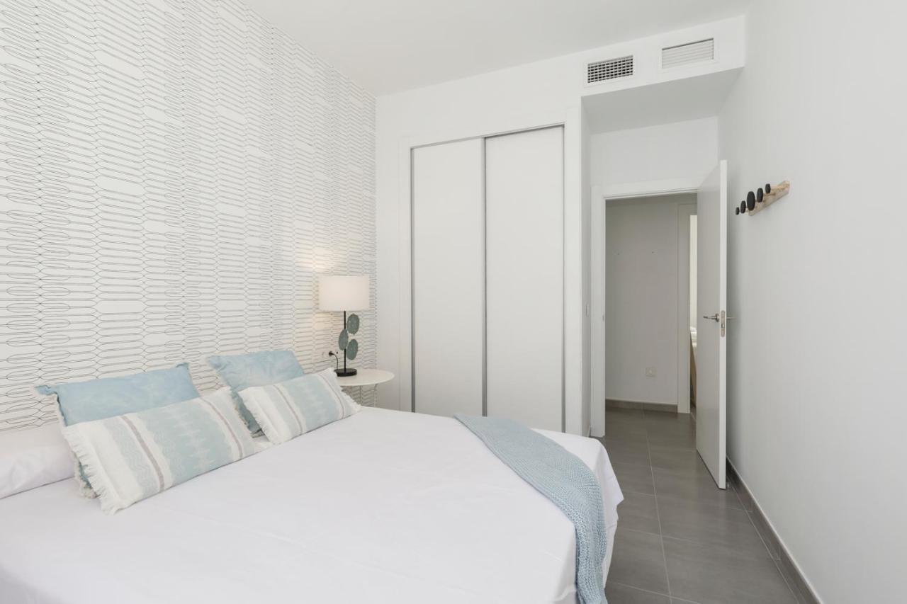 Hi Room - Smart Apartments - He 2 Granada Luaran gambar